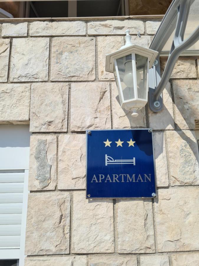 Apartman Senka Rogotin Apartment Bagian luar foto