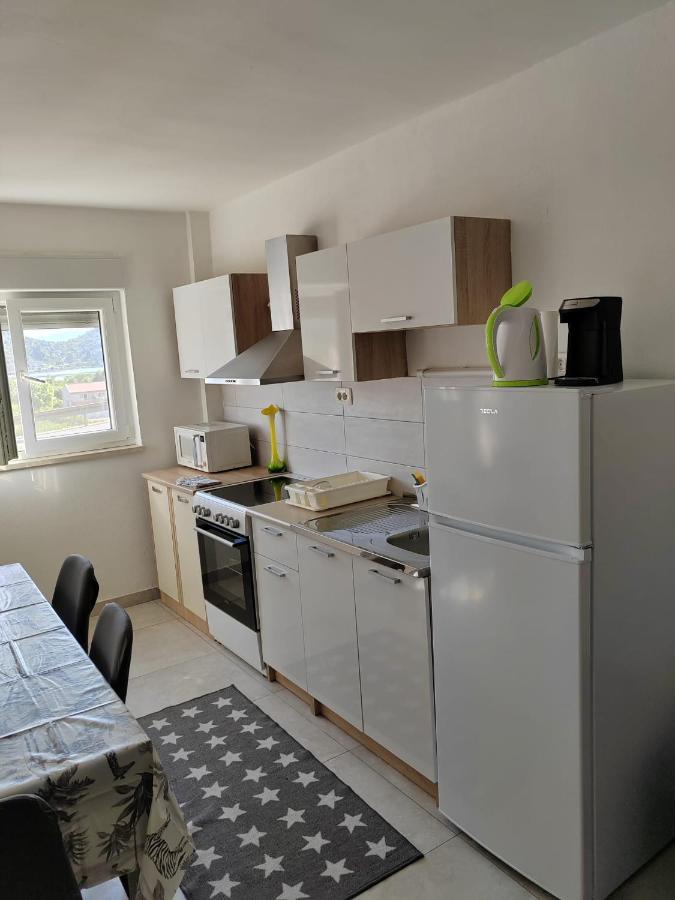 Apartman Senka Rogotin Apartment Bagian luar foto